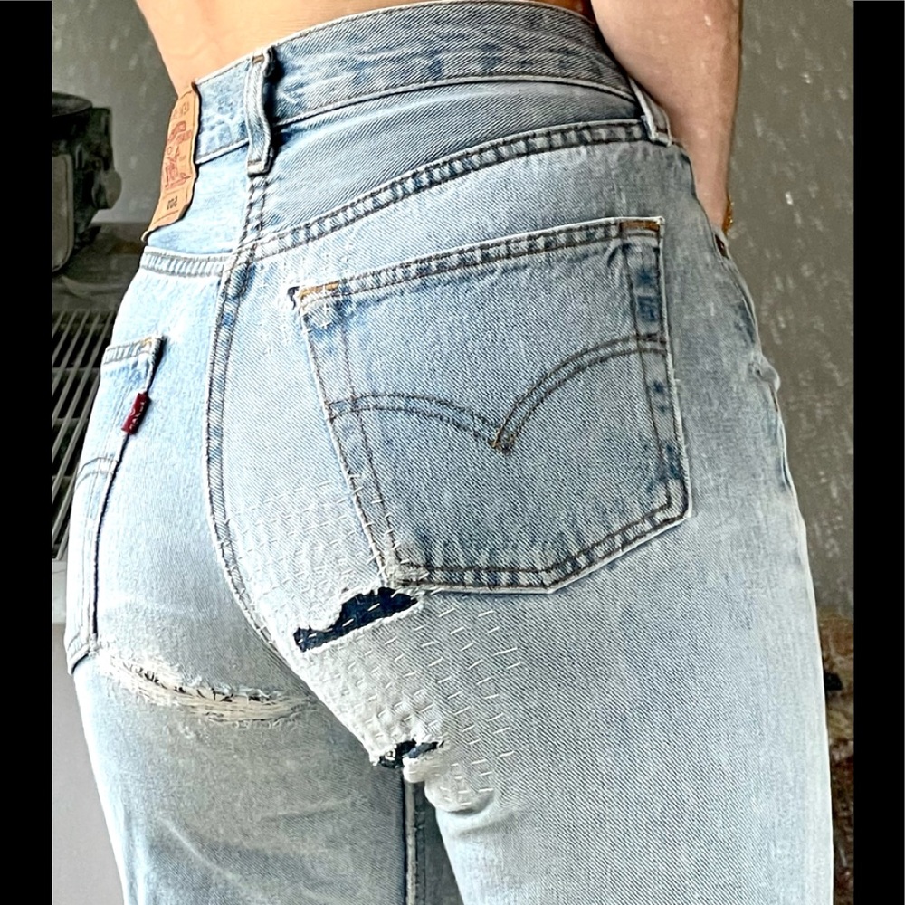 501 Levi’s with Stitching Details